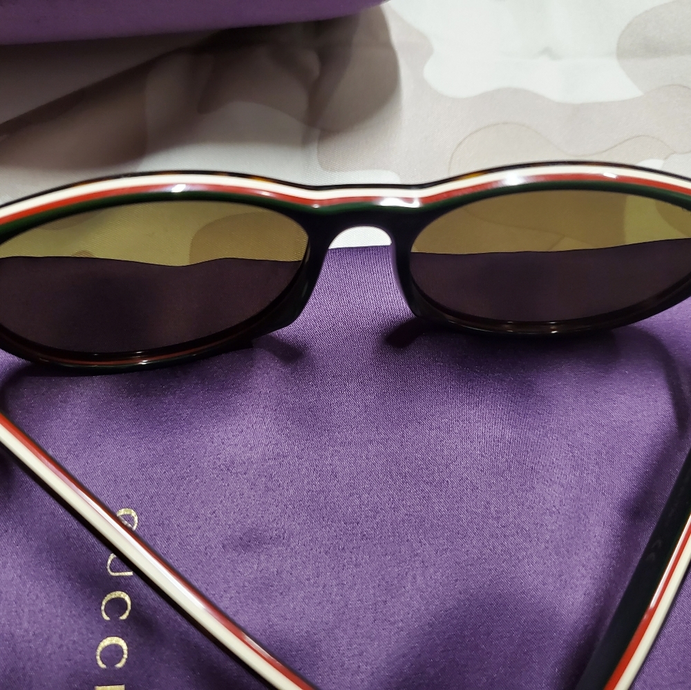 ❤Gucci Cat Eye Sunglasses 🕶 - Picture 8 of 11